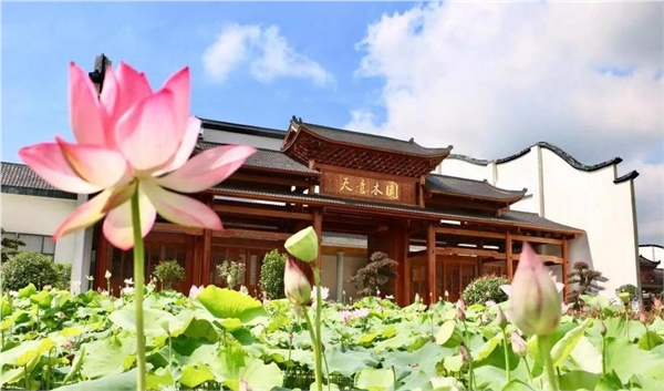 清溪村、天意木國(guó)景區(qū)、明清古巷、市博物館、胡林翼故居二日游