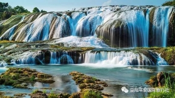 貴州黃果樹大瀑布、梵凈山、西江千戶苗寨、荔波大小七孔、鎮(zhèn)遠古城遵義會議會址、息烽集中營汽車七日游